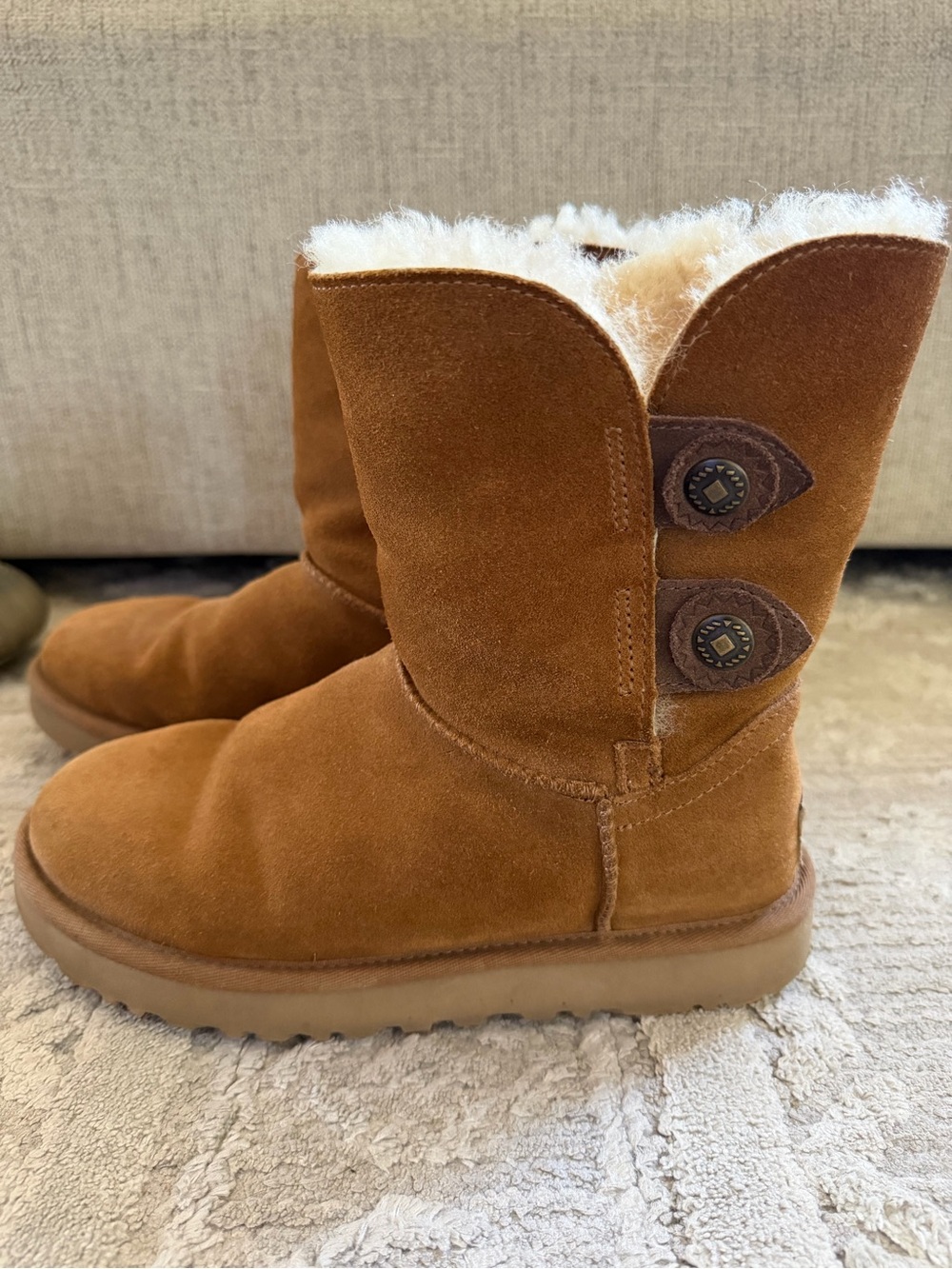 UGG boots Women's Tan Suede Shearling-Lined Winter Boots